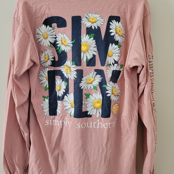 Simply Southern Pink Long Sleeve and White Daisies Medium - Picture 5 of 5